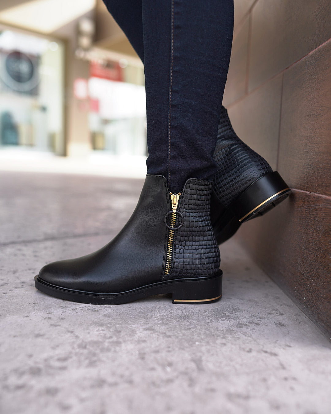BOTIN ERIKA 1802 NEGRO