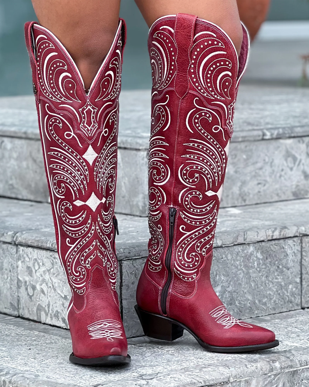 BOTA VAQUERA ALASKA ROJO